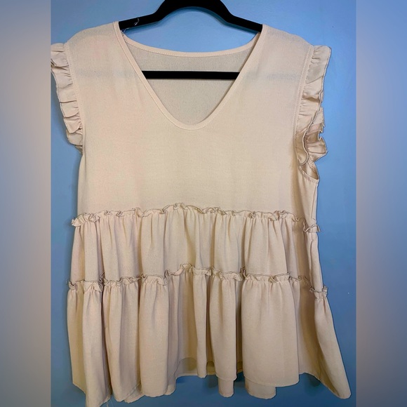 SHEIN Top - Picture 1 of 4